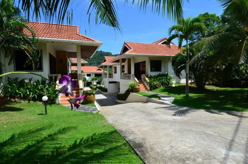 Phuket Riviera Villas otel fotoğrafı
