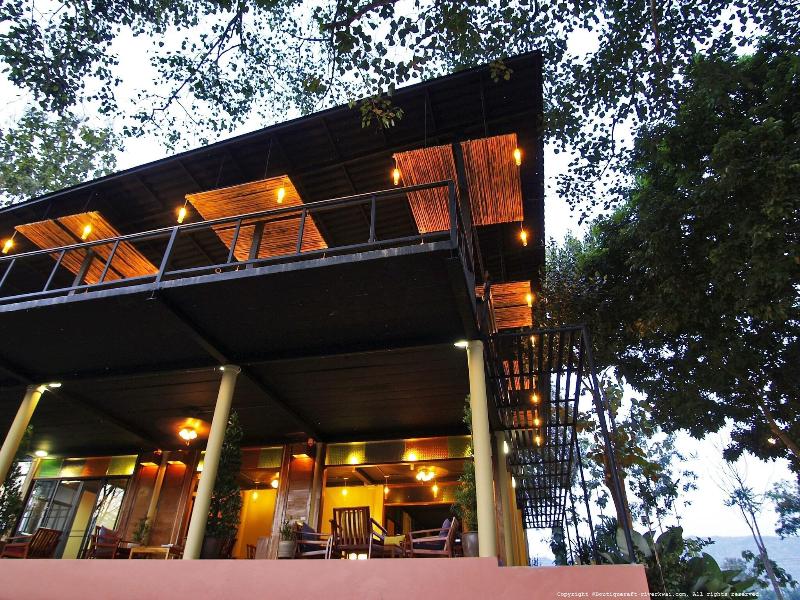 Boutique Raft Resort - Genel