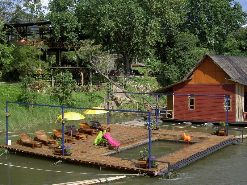 Boutique Raft Resort - Havuz