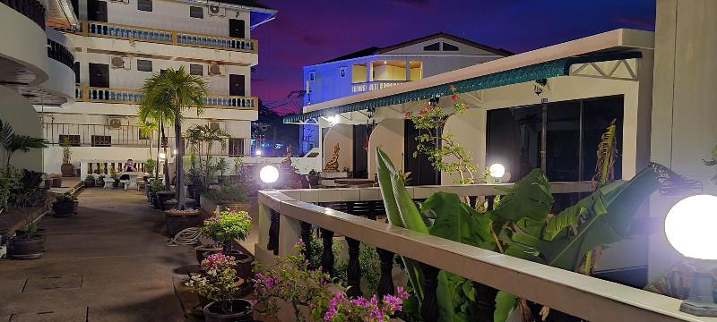 Blue Sky Residence - Teras