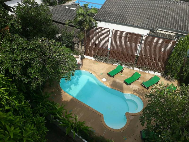 Wiriya House - Havuz