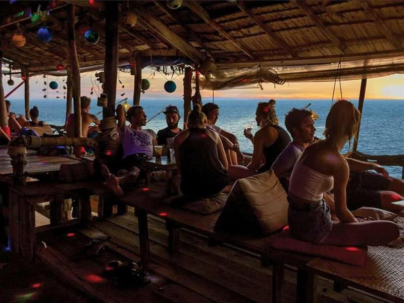 Lanta New Beach Resort - Bar