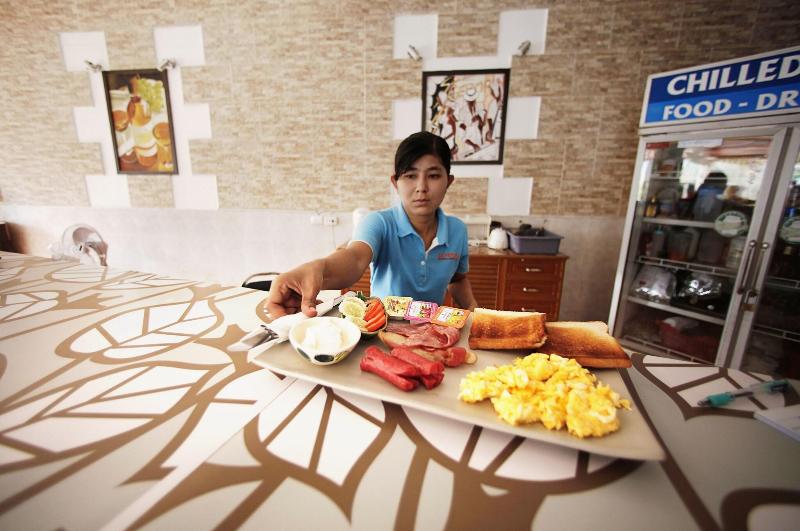 Lotus Friendly Hotel - Restoran