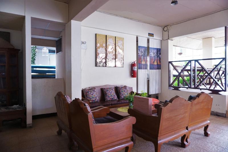 Water Well Guest House - Lobi