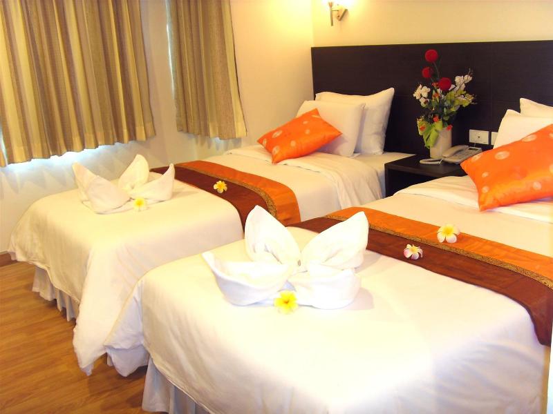 24 At Home Hotel - Genel