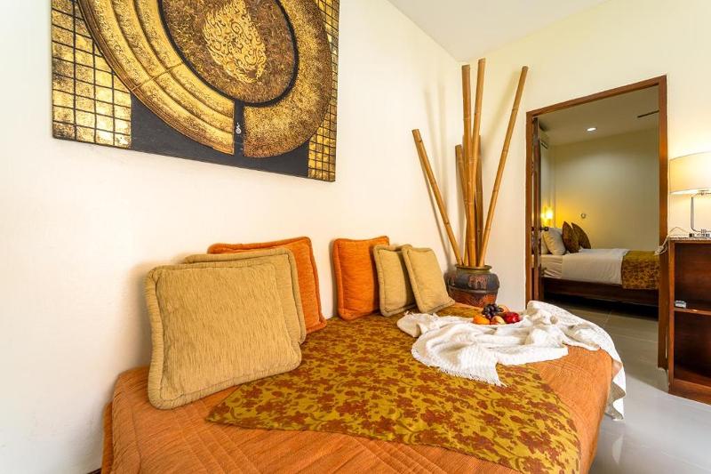 Siam Court Hotel and Resort - Oda