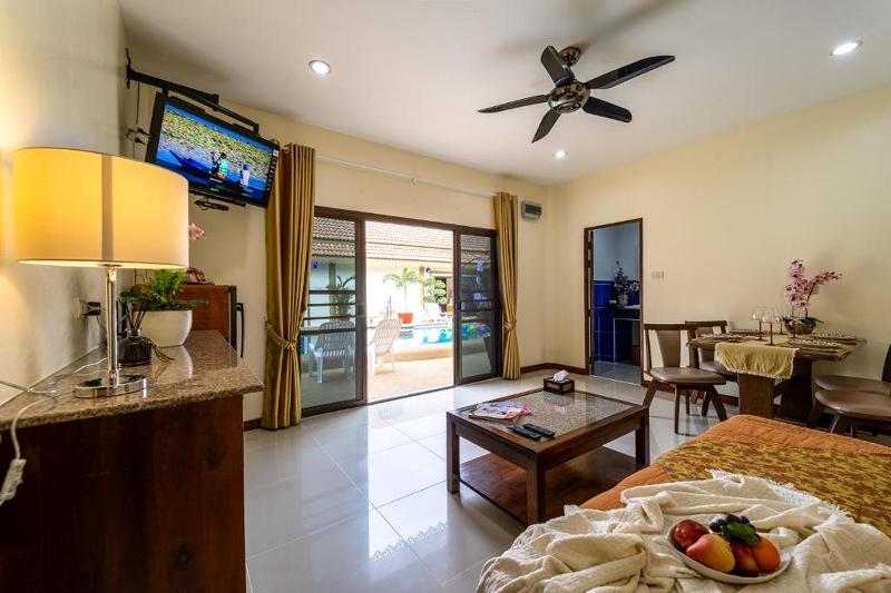 Siam Court Hotel and Resort - Oda