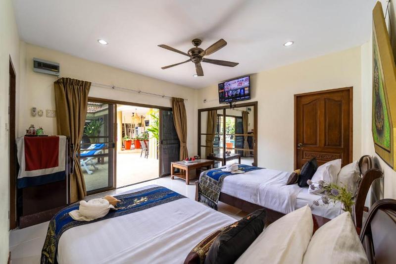 Siam Court Hotel and Resort - Oda