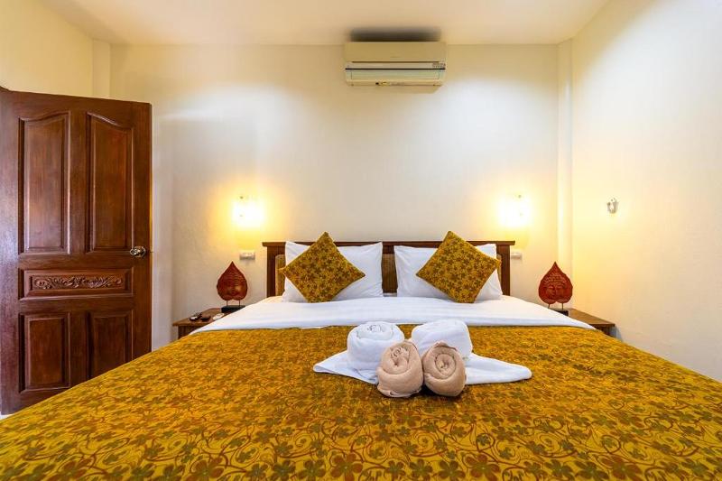 Siam Court Hotel and Resort - Oda