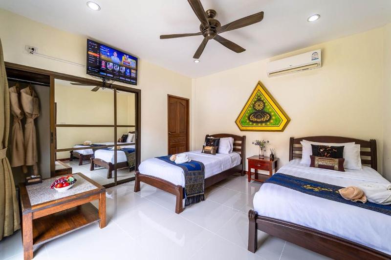Siam Court Hotel and Resort - Oda