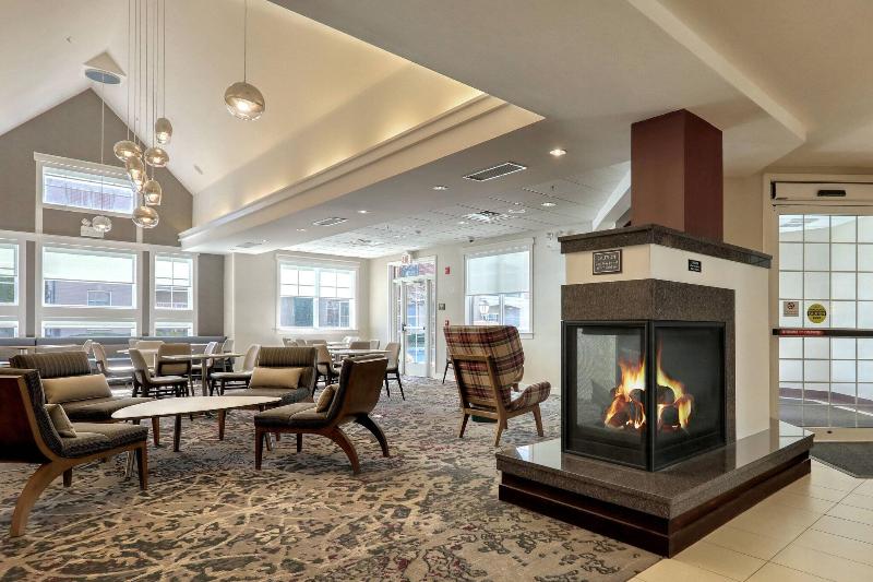 Residence Inn Woodbridge Edison/Raritan Center - Lobi