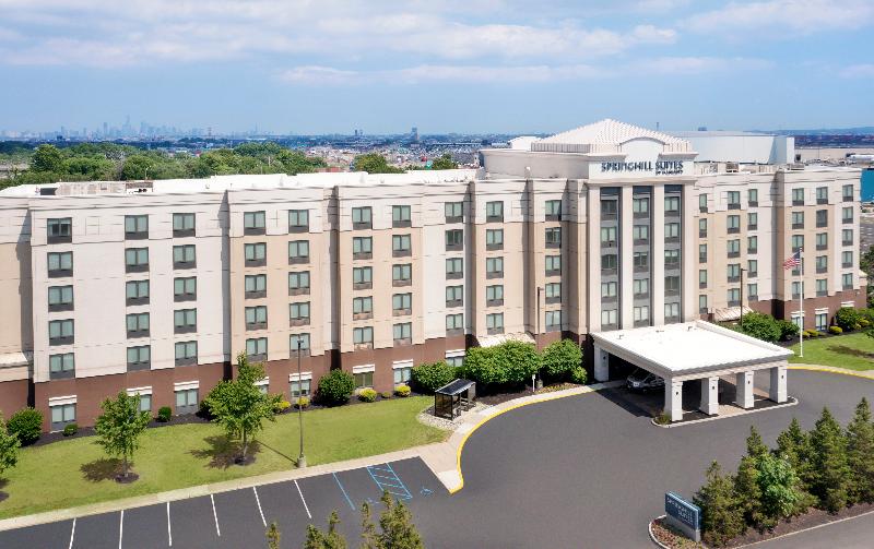 SpringHill Suites Newark Liberty Int. Airpt. - Genel