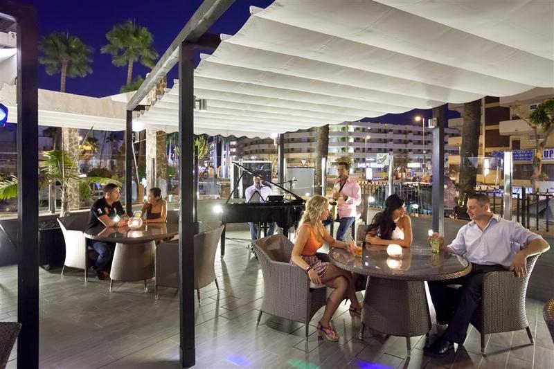 Sol Barbacan - Bar