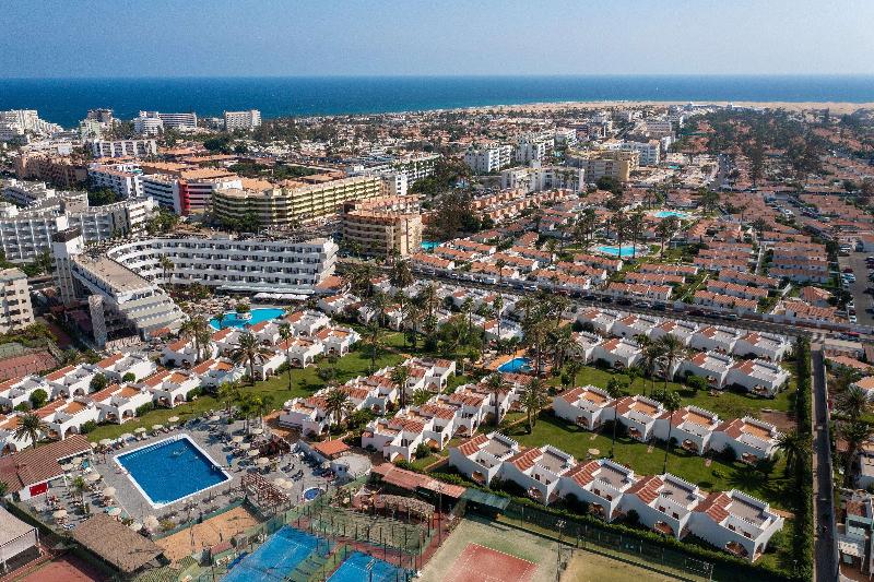 Sol Barbacan - Genel