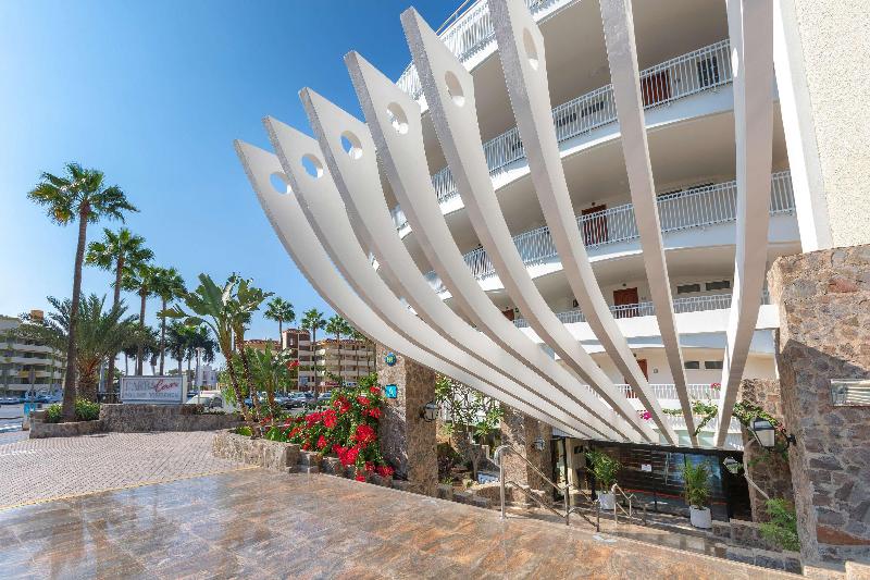 Sol Barbacan - Genel