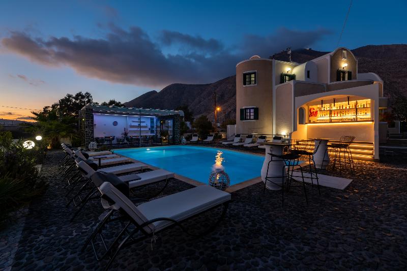 Villa Anemomilos Perissa - Genel