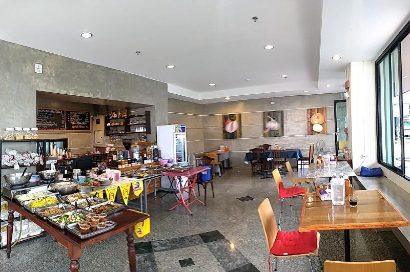 Komol Residence Bangkok - Restoran