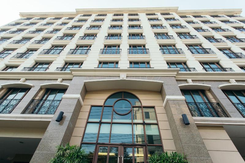 Thomson Residence Bangna - Teras