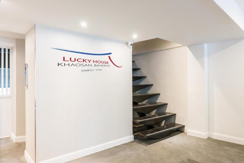 Lucky House - Lobi