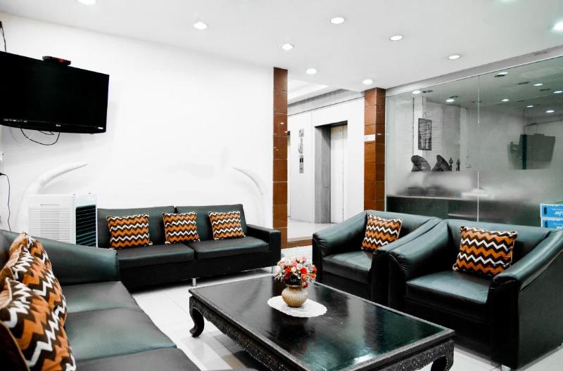 Mall Suites Hotel - Lobi