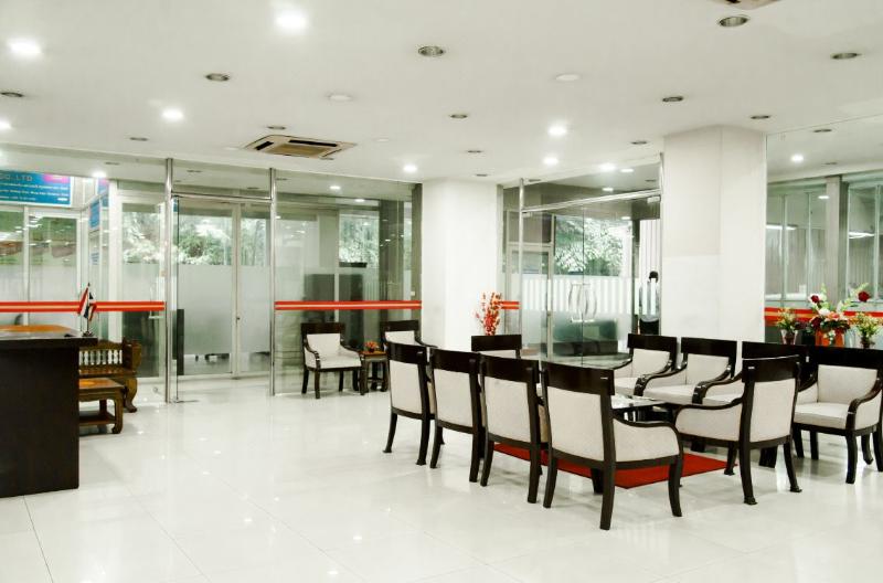 Mall Suites Hotel - Lobi