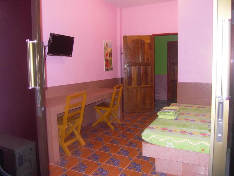 Rueangsri  Siri Guesthouse - Oda