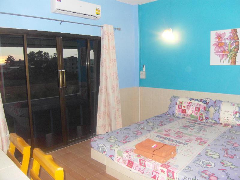 Rueangsri  Siri Guesthouse - Oda