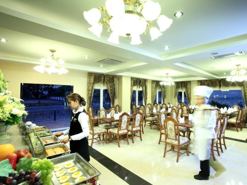 Victoria Nimman Hotel - Restoran