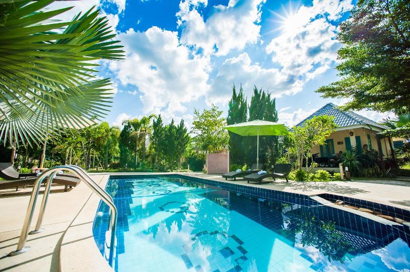 Baan Chokdee Pai Resort - Havuz