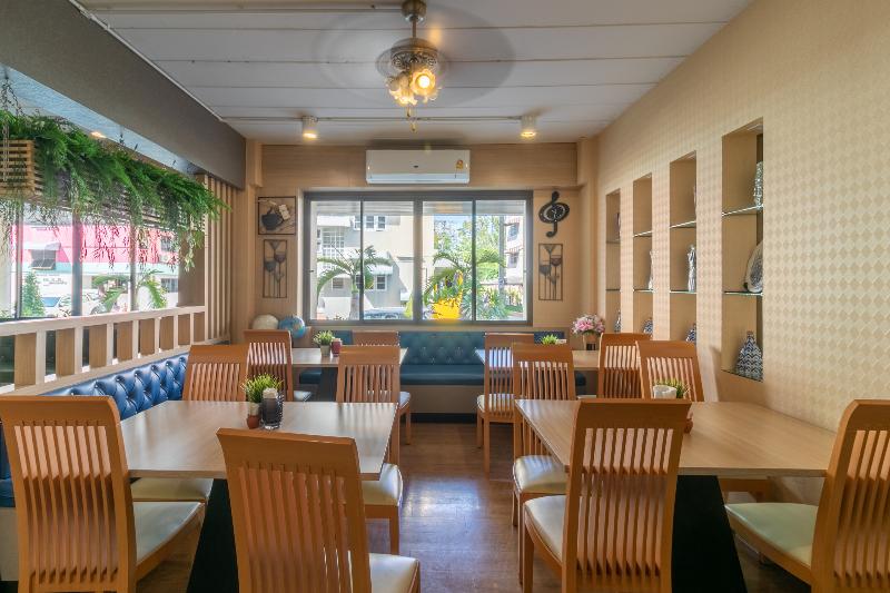 P Park Residence Charansanitwong - Restoran