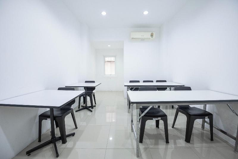 Chaipat Hotel - Toplantı