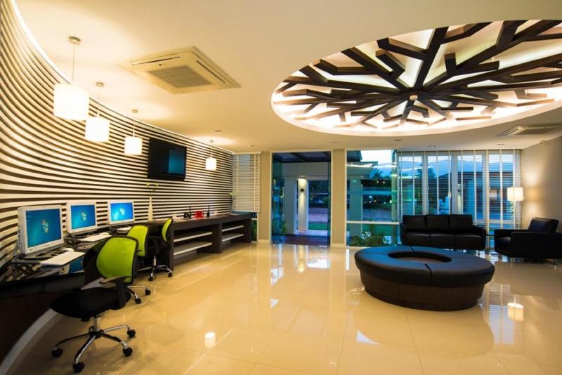 Napatra Hotel - Lobi