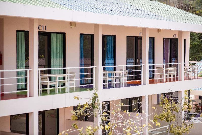 Xanadu Beach Resort - Genel
