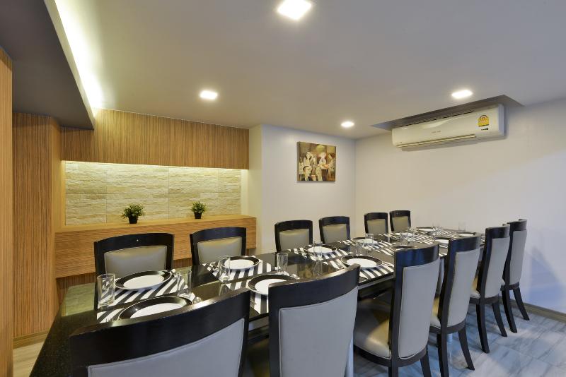 Get Sleep Bangkok Surawongse (La Residence) - Restoran