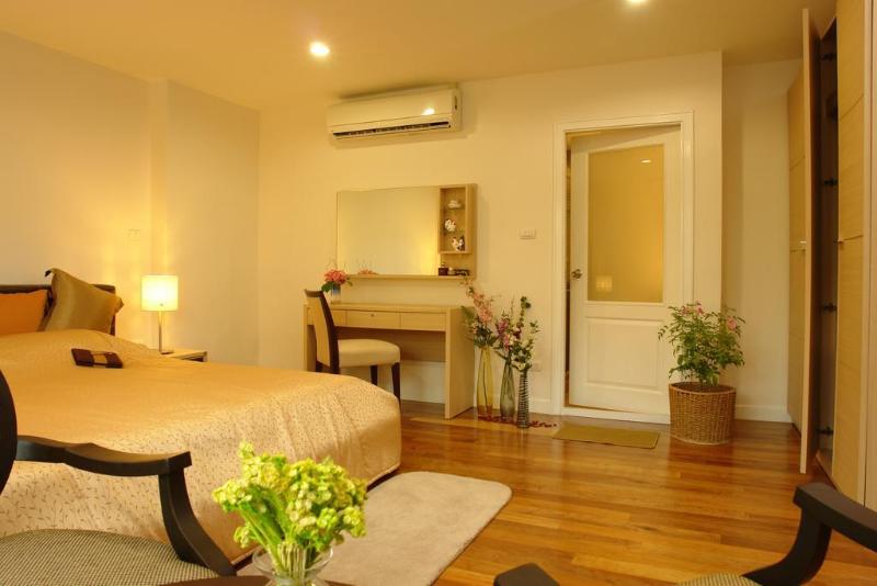 Nara Suite  Residence Bangkok - Genel
