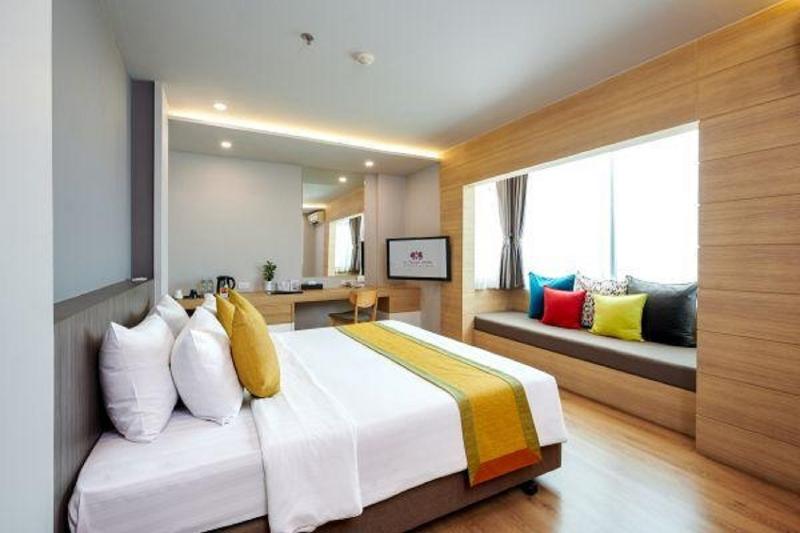 TK. Palace Hotel & Convention Bangkok - Oda