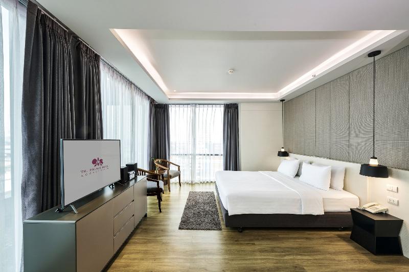 TK. Palace Hotel & Convention Bangkok - Oda