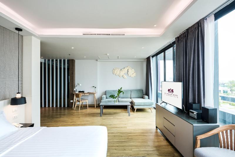 TK. Palace Hotel & Convention Bangkok - Oda