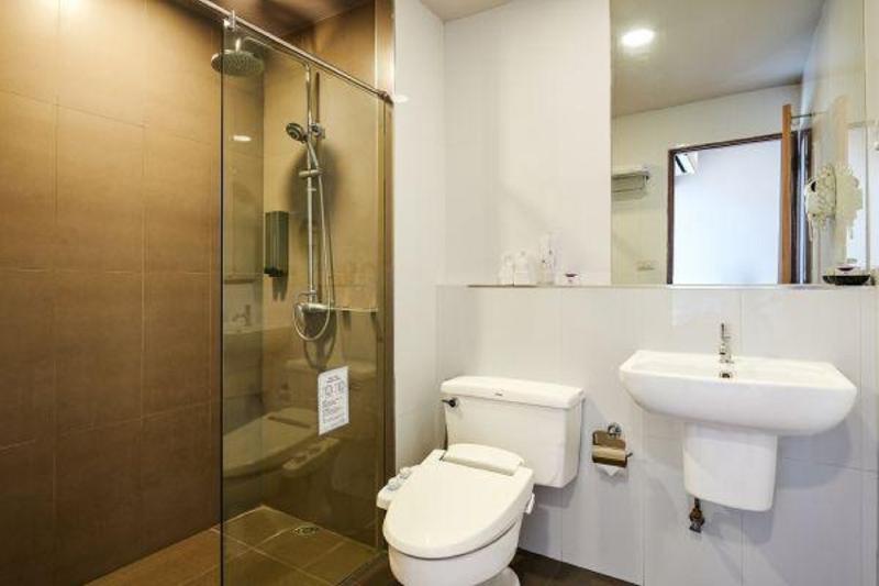 TK. Palace Hotel & Convention Bangkok - Oda