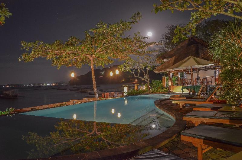Tamarind Beach Bungalow - Havuz