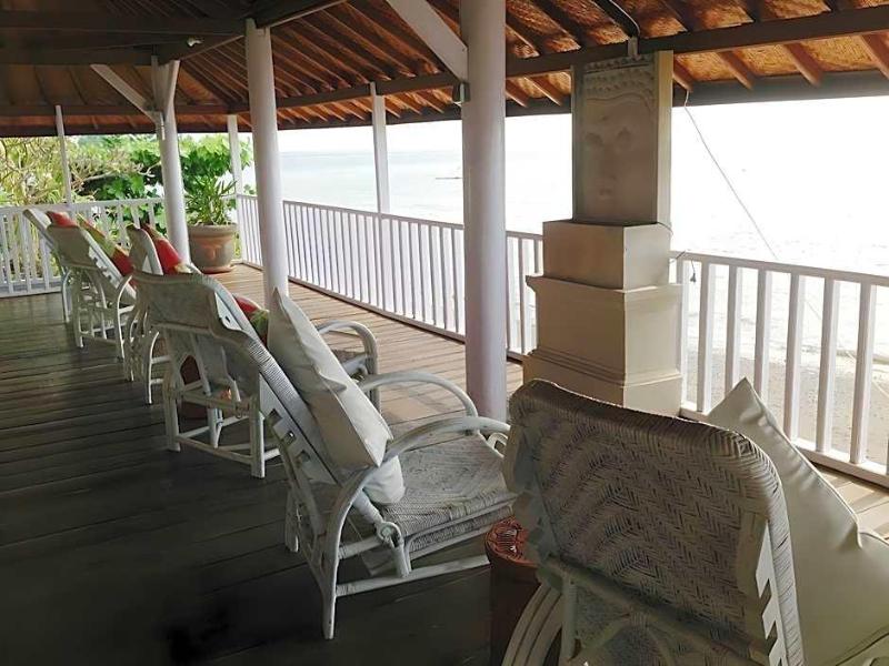 Villa Agung Beach Inn - Genel