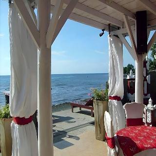 Villa Agung Beach Inn fotoÄŸrafÄ±
