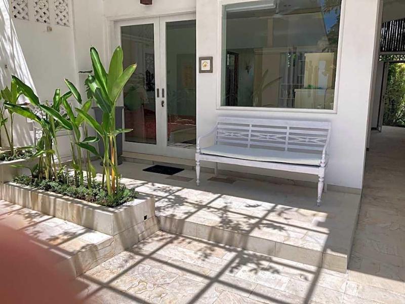 Villa Agung Beach Inn - Oda