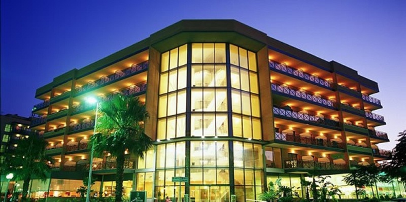 California Palace - Genel