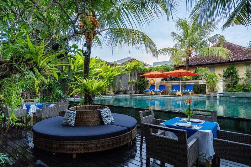 Natya Hotel Tanah Lot - Havuz