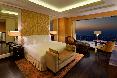 Conrad Hotel Dubai oda fotoğrafı