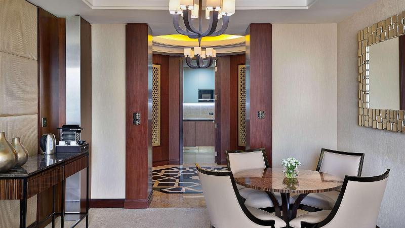 Conrad Hotel Dubai - Oda