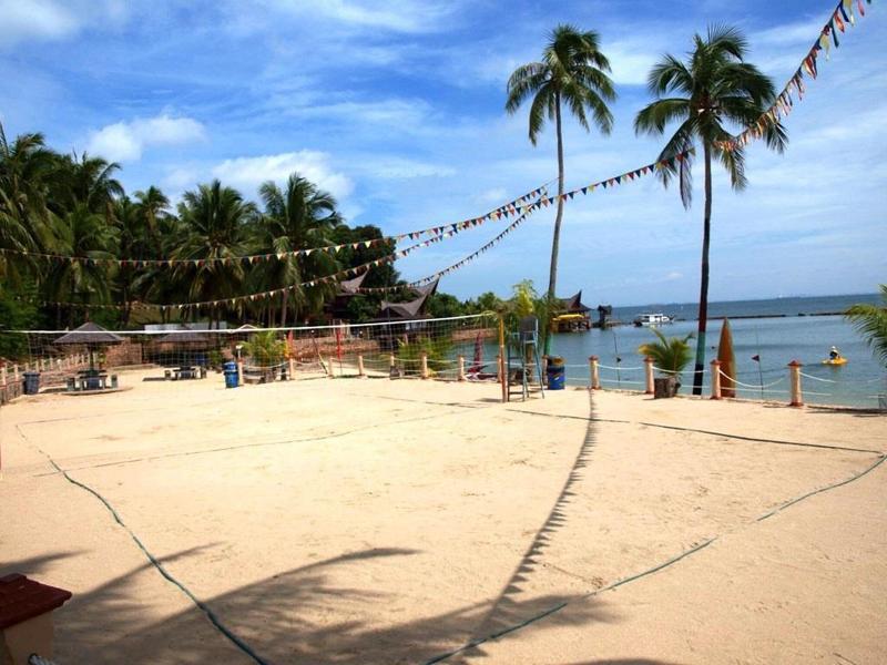 Batam View Beach Resort - Plaj
