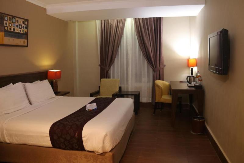 Hotel Dafam Cilacap - Oda