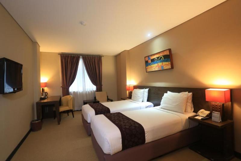 Hotel Dafam Cilacap - Oda